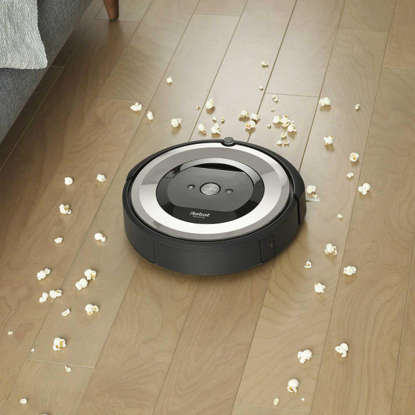 iRobot Roomba e5 (5134) Wi-Fi Connected Robot Vacuum