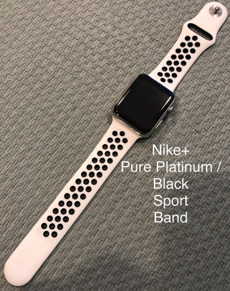 Apple Watch Nike+ Series 4 (GPS + Cellular) 40mm Silver Aluminum Case with Pure Platinum/Black Nike Sport Band